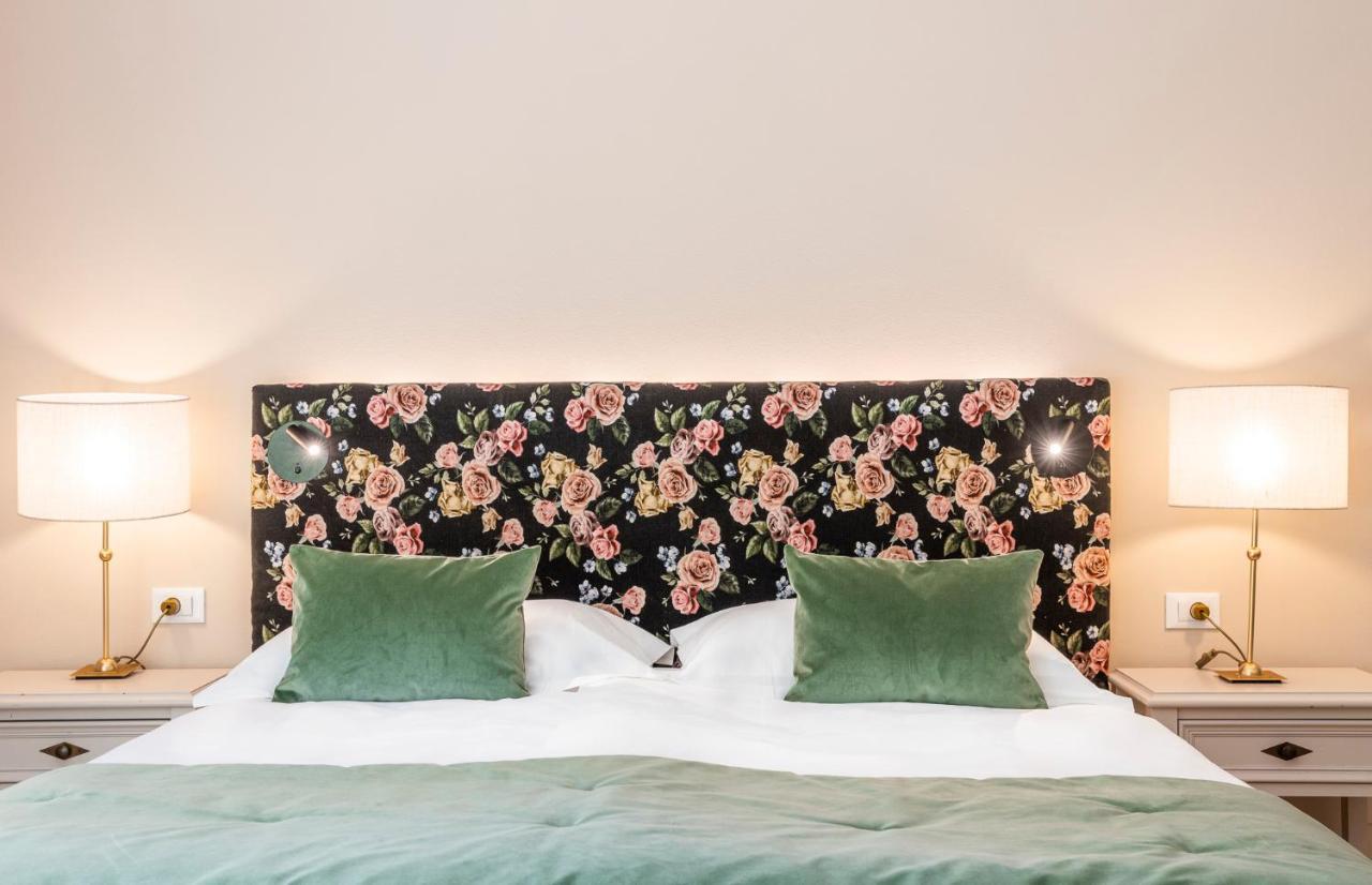 Hotel Pienzenau Am Schlosspark Merano Kültér fotó
