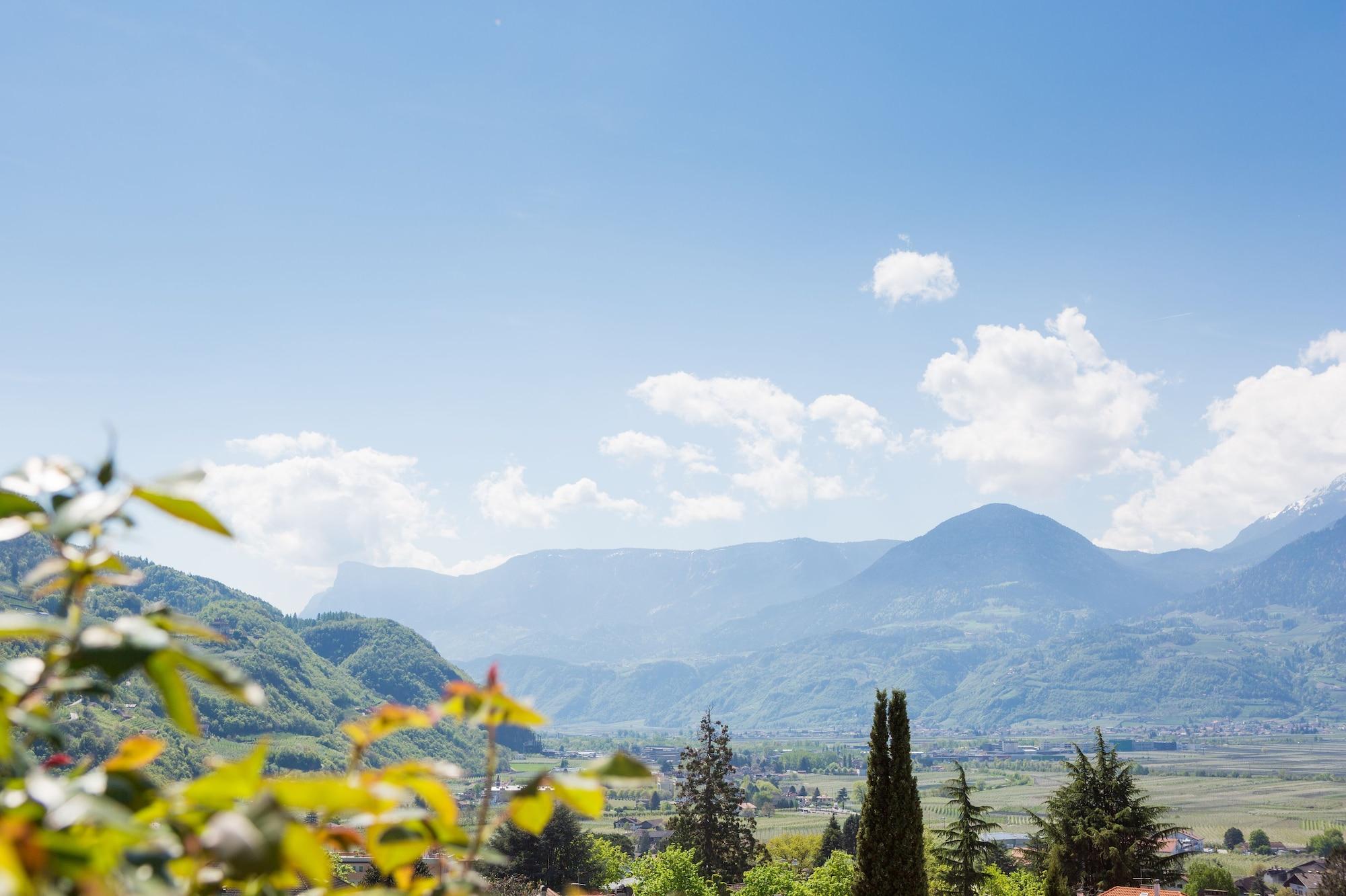 Hotel Pienzenau Am Schlosspark Merano Kültér fotó