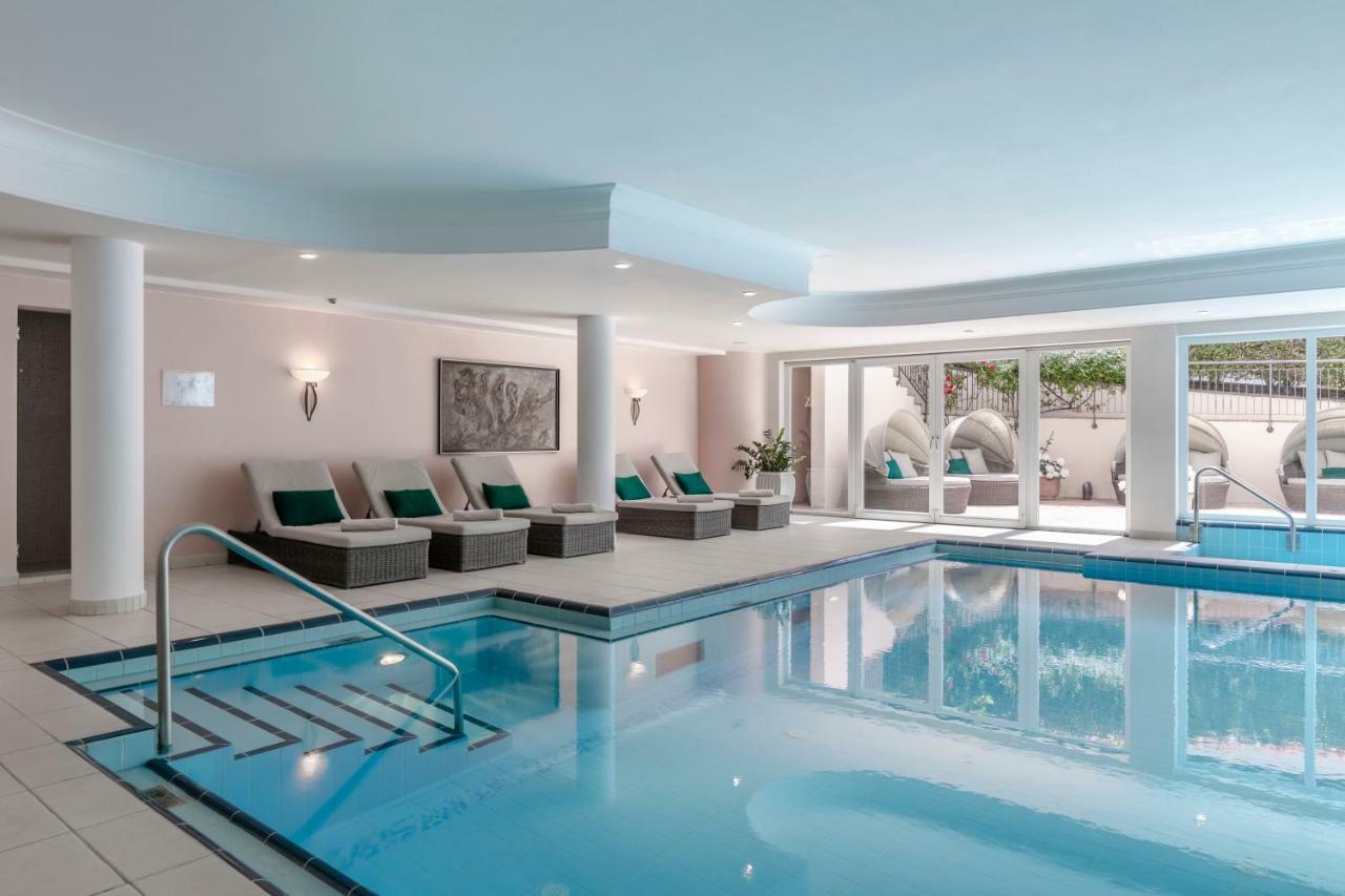 Hotel Pienzenau Am Schlosspark Merano Kültér fotó